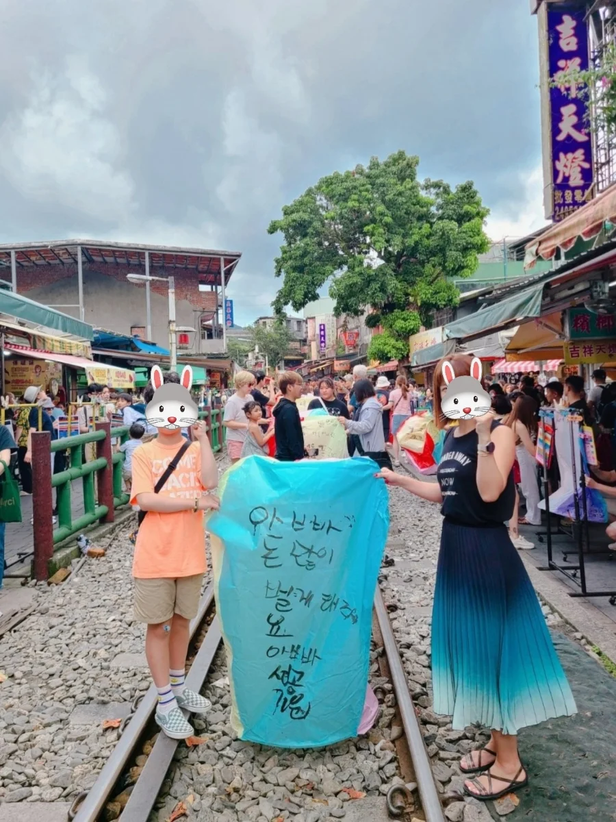 골드 스톤 크레센트 문 라이트 이미지 11