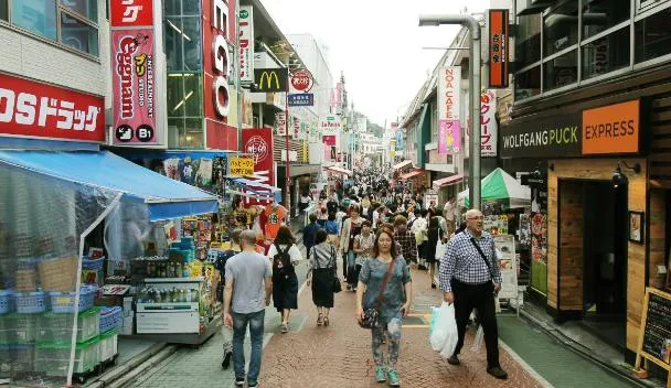 호텔 썬루트 프라자 신주쿠 야경