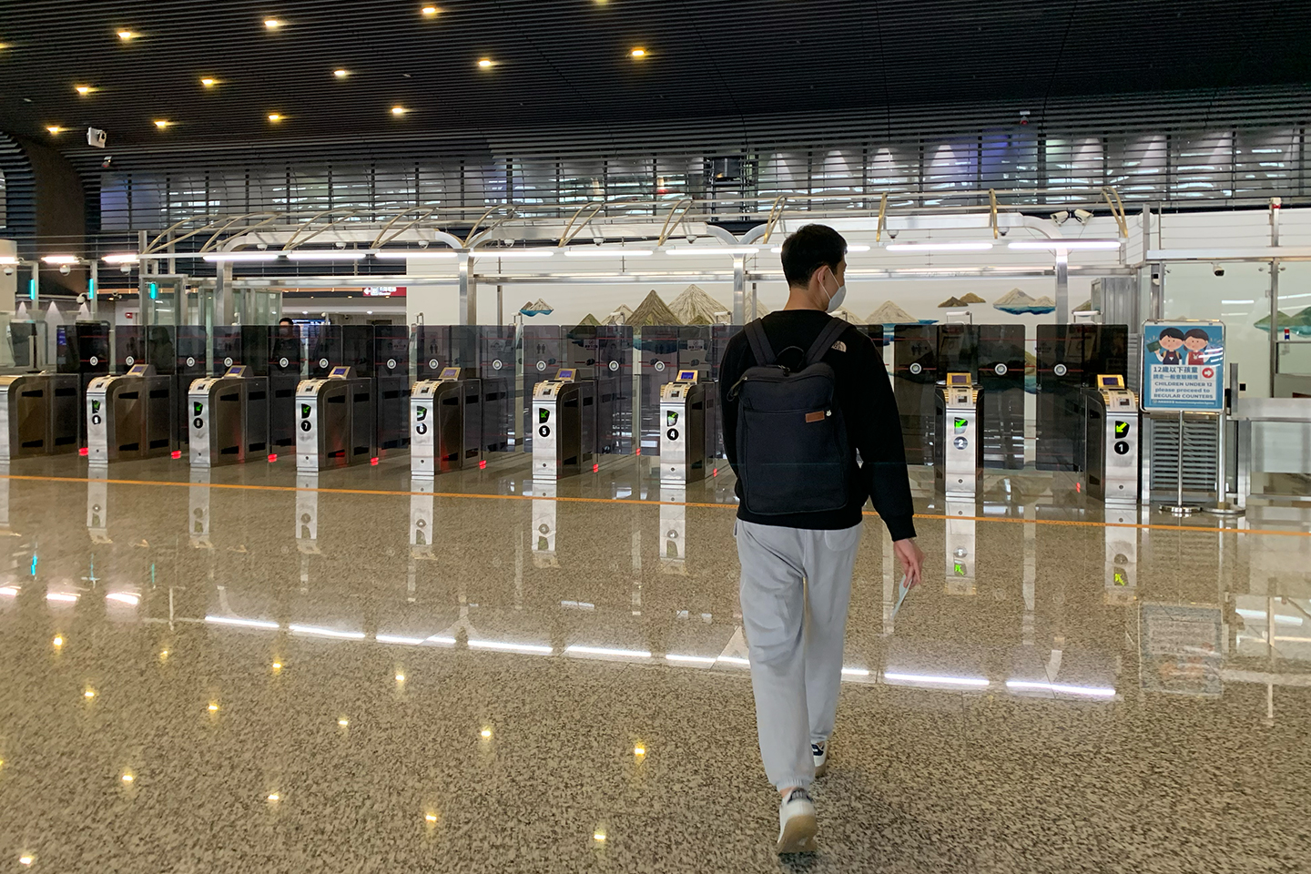 누구보다 빠르게 남들과는 다르게